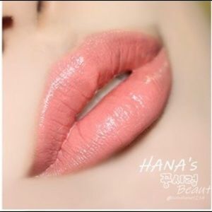 NEW Mac Coral Bliss Lipstick